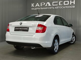 2017 Skoda Rapid I Рестайлинг, белый, 750000 рублей, вид 2
