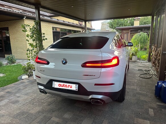 2022 BMW X4 20d II (G02) Рестайлинг, белый, 6000000 рублей - вид 5