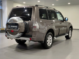 2012 Mitsubishi Pajero IV Рестайлинг 1, коричневый, 1947000 рублей, вид 5