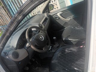 2010 Renault Logan I Рестайлинг, белый, 350000 рублей, вид 5
