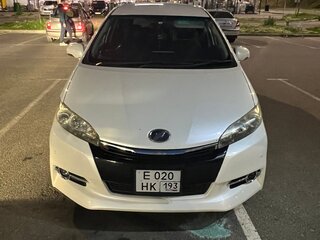 2013 Toyota Wish II Рестайлинг, белый, 1620000 рублей, вид 1