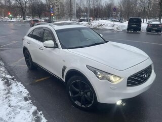 2011 Infiniti FX37 II (S51), белый, 1550000 рублей, вид 4