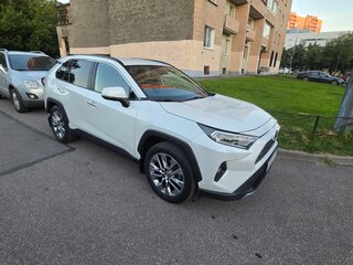 2021 Toyota RAV4 V (XA50), белый, 3400000 рублей, вид 2