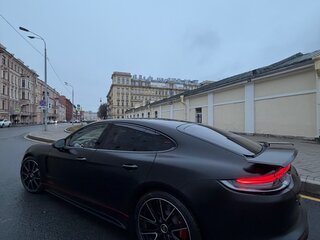 2021 Porsche Panamera GTS II Рестайлинг, чёрный, 16990000 рублей, вид 4