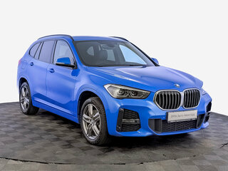 2021 BMW X1 20i xDrive II (F48) Рестайлинг, синий, 3550000 рублей, вид 3