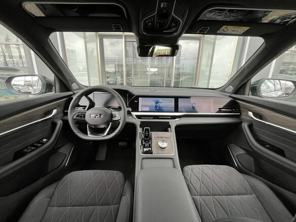 2026 Geely Monjaro I, зелёный, 4599990 рублей - вид 9