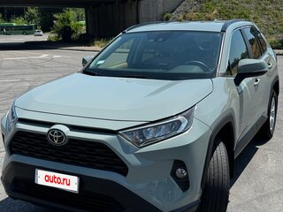2021 Toyota RAV4 V (XA50), зелёный, 3400000 рублей, вид 3