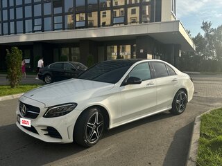 2018 Mercedes-Benz C-Класс 200 IV (W205) Рестайлинг, белый, 3350000 рублей, вид 1