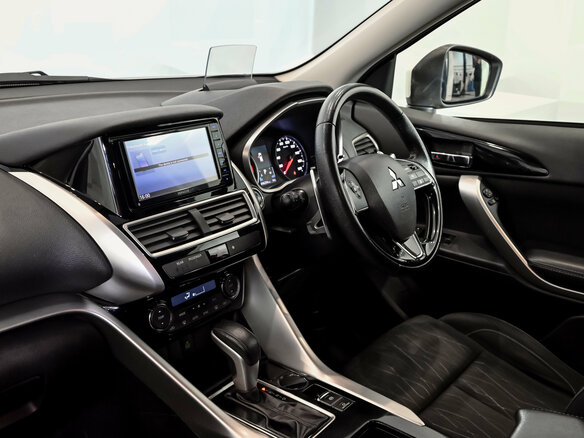 2018 Mitsubishi Eclipse Cross I, белый, 2050000 рублей - вид 12