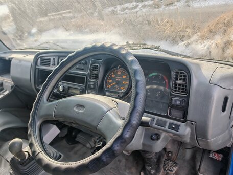 1996 Fuso (Mitsubishi) Canter, синий, 1550000 рублей, вид 2