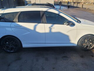 2024 Lada (ВАЗ) Vesta SW Sportline I Рестайлинг (NG), белый, 1900000 рублей, вид 5