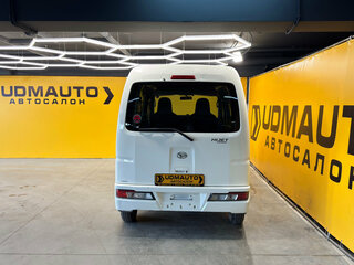 2018 Daihatsu Hijet X, белый, 639000 рублей, вид 5