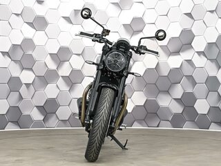 2025 Triumph Speed Twin, серебристый, 1099000 рублей, вид 5