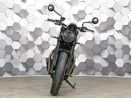 2025 Triumph Speed Twin, серебристый, 1099000 рублей, вид 5