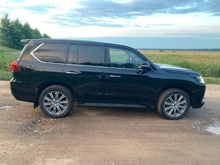 2016 Lexus LX 450d III Рестайлинг 2, чёрный, 5200000 рублей, вид 3