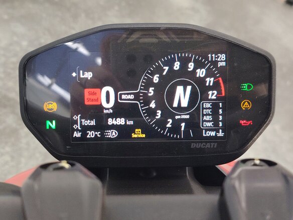2022 Ducati Streetfighter V2, красный, 1459000 рублей - вид 8