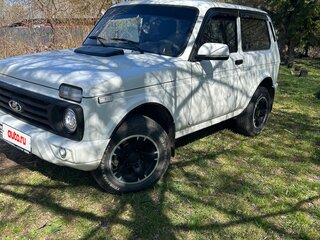 2016 Lada (ВАЗ) 2121 (4x4) I Рестайлинг, белый, 550000 рублей, вид 1