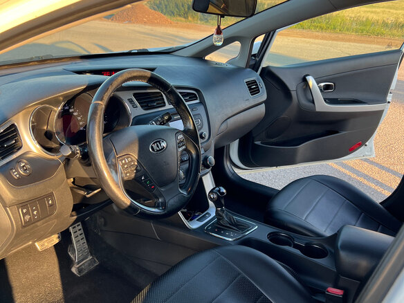 2014 Kia Ceed II, белый, 1100000 рублей - вид 14
