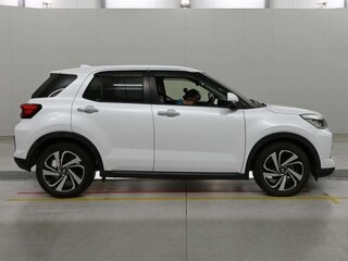 2021 Toyota Raize I, белый, 1256000 рублей, вид 3