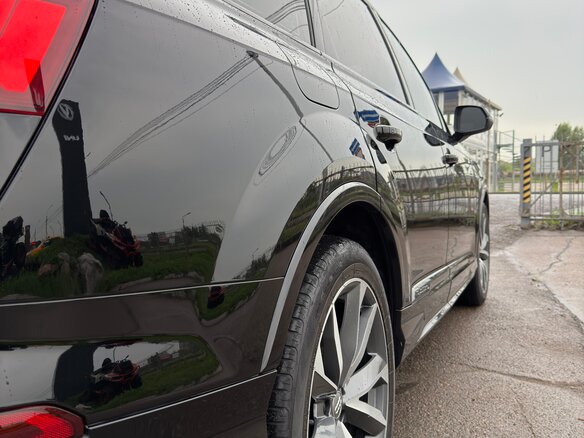 2020 Audi Q7 45 TDI II (4M) Рестайлинг, чёрный, 6490000 рублей - вид 24