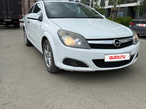 2009 Opel Astra GTC H Рестайлинг, белый, 335000 рублей - вид 8