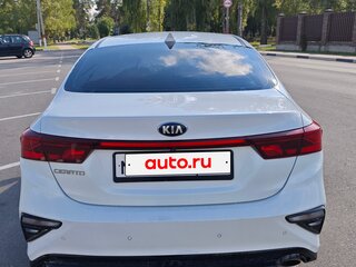 2019 Kia Cerato IV, белый, 1050000 рублей, вид 5