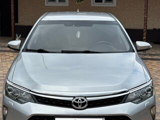 2012 Toyota Camry VII (XV50), серебристый, 1390000 рублей, вид 2