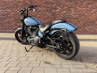 2023 Harley-Davidson Street Bob, голубой, 1250000 рублей, вид 2