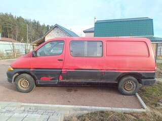 1998 Toyota HiAce XH10, красный, 350000 рублей, вид 2