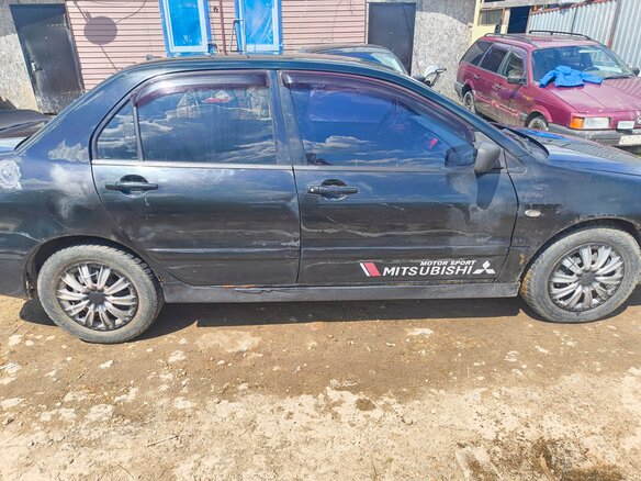 2007 Mitsubishi Lancer IX Рестайлинг, чёрный, 200000 рублей - вид 2