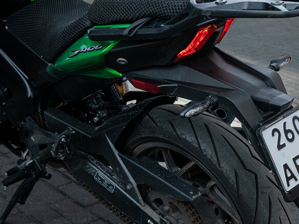 2021 Bajaj Dominar 400, зелёный, 310000 рублей - вид 14