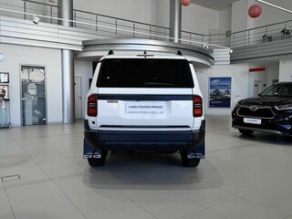 2024 Toyota Land Cruiser Prado 250 Series, белый, 10500000 рублей, вид 5