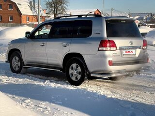 2007 Toyota Land Cruiser 200 Series, серебристый, 3000000 рублей, вид 4