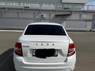 2025 Lada (ВАЗ) Granta I Рестайлинг, белый, 820000 рублей, вид 4