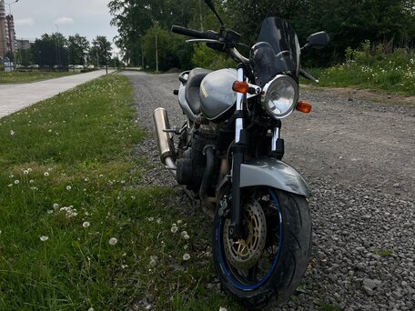 1999 Kawasaki ZR-7, серый, 199999 рублей, вид 1