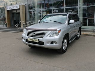 Lexus LX 570 III