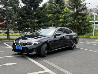 2023 BMW 3 серии 320i VII (G2x) Рестайлинг, чёрный, 3370300 рублей, вид 1