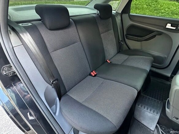 2010 Ford Focus II Рестайлинг, чёрный, 830000 рублей - вид 34
