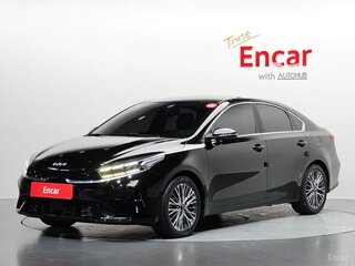 2022 Kia K3 II Рестайлинг, чёрный, 1600000 рублей, вид 1