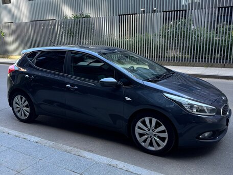 2013 Kia Ceed II, серый, 1290000 рублей, вид 4