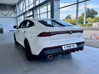 2024 Changan UNI-V I, белый, 3259900 рублей, вид 5