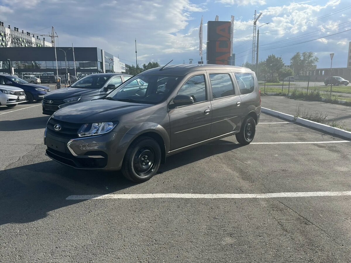 Открыть фотографии: Lada (ВАЗ) Largus I Рестайлинг