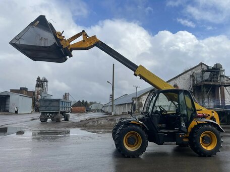 2015 JCB 531-70, 4000000 рублей, вид 1