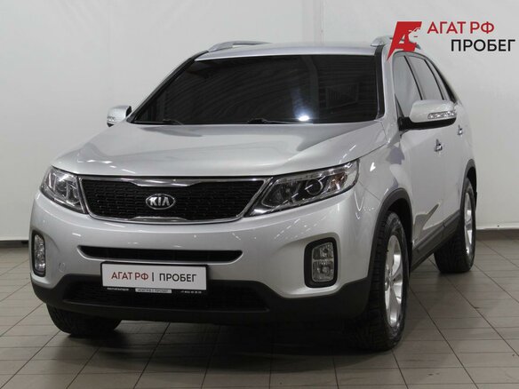 2017 Kia Sorento II Рестайлинг, серебристый, 2075000 рублей