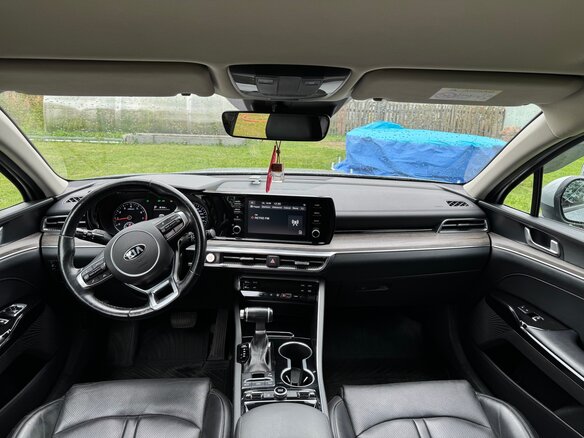 2020 Kia K5 III, серый, 2650000 рублей - вид 12