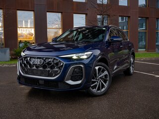 2026 Audi Q5 40 TDI III (GU), синий, 6560000 рублей, вид 1