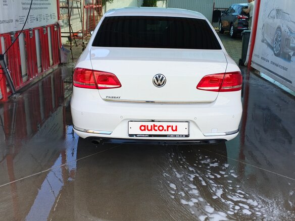 2012 Volkswagen Passat B7, белый, 840000 рублей - вид 4
