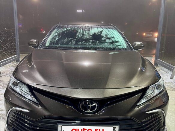 2021 Toyota Camry VIII (XV70) Рестайлинг, коричневый, 3600000 рублей - вид 4