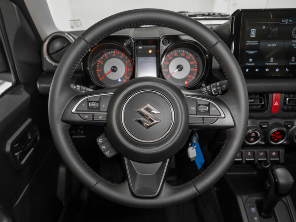 2025 Suzuki Jimny IV, коричневый, 4300000 рублей - вид 9
