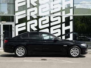 2013 BMW 5 серии 520i VI (F10/F11/F07), чёрный, 1880000 рублей, вид 5